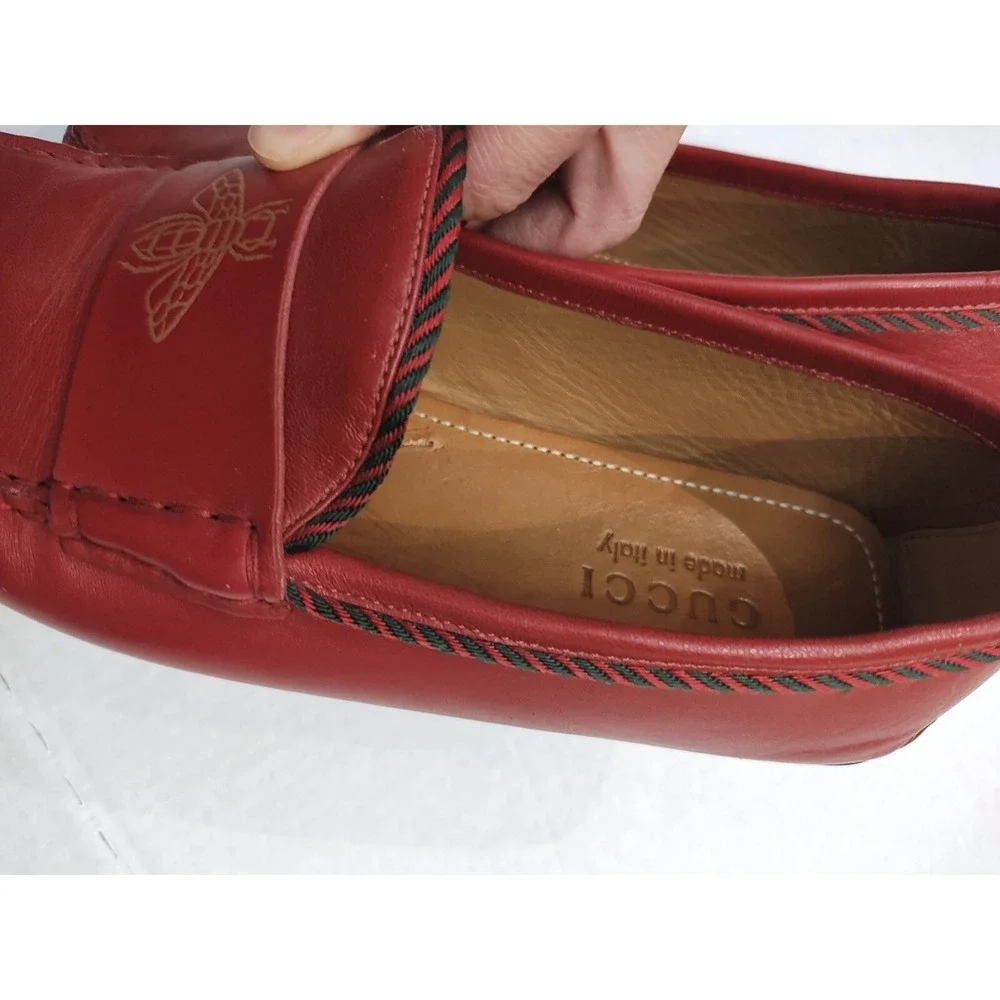 Gucci Red Leather Drivers with Bee Accent & Red Black Trim #49117 Men's Size 7.5